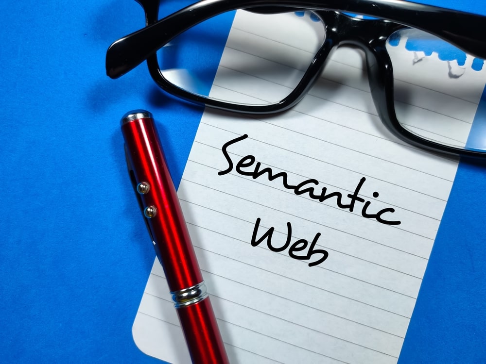 Semantic Web Notes With Glasses And A Pen